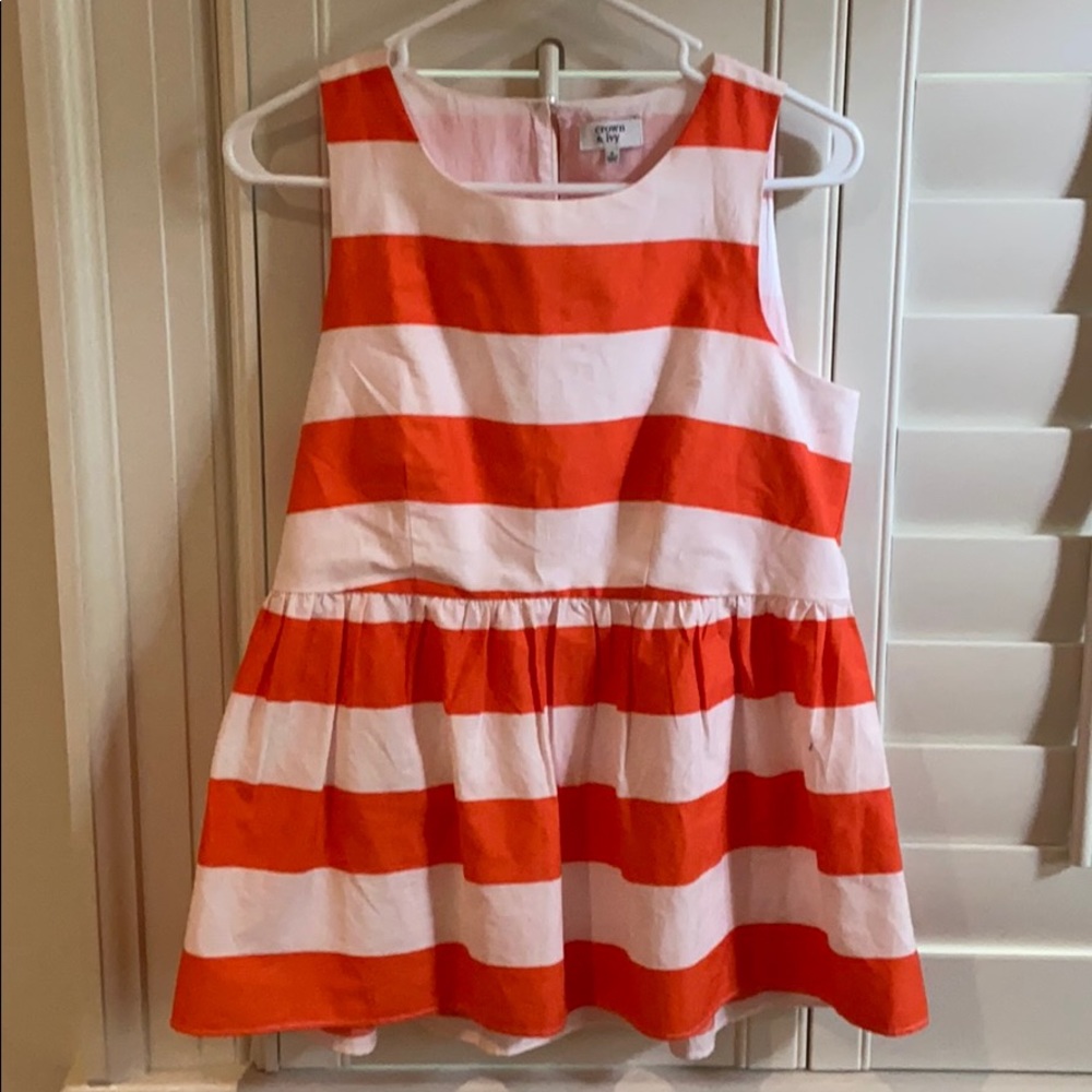 Crown & Ivy top!